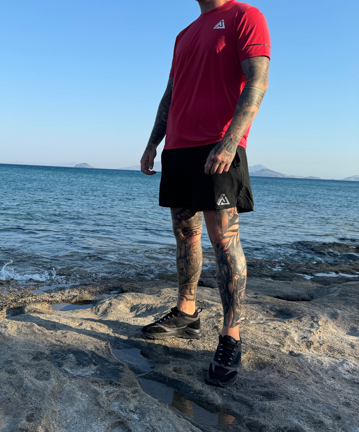 ACHILLEUS DISTANCE T-SHIRT