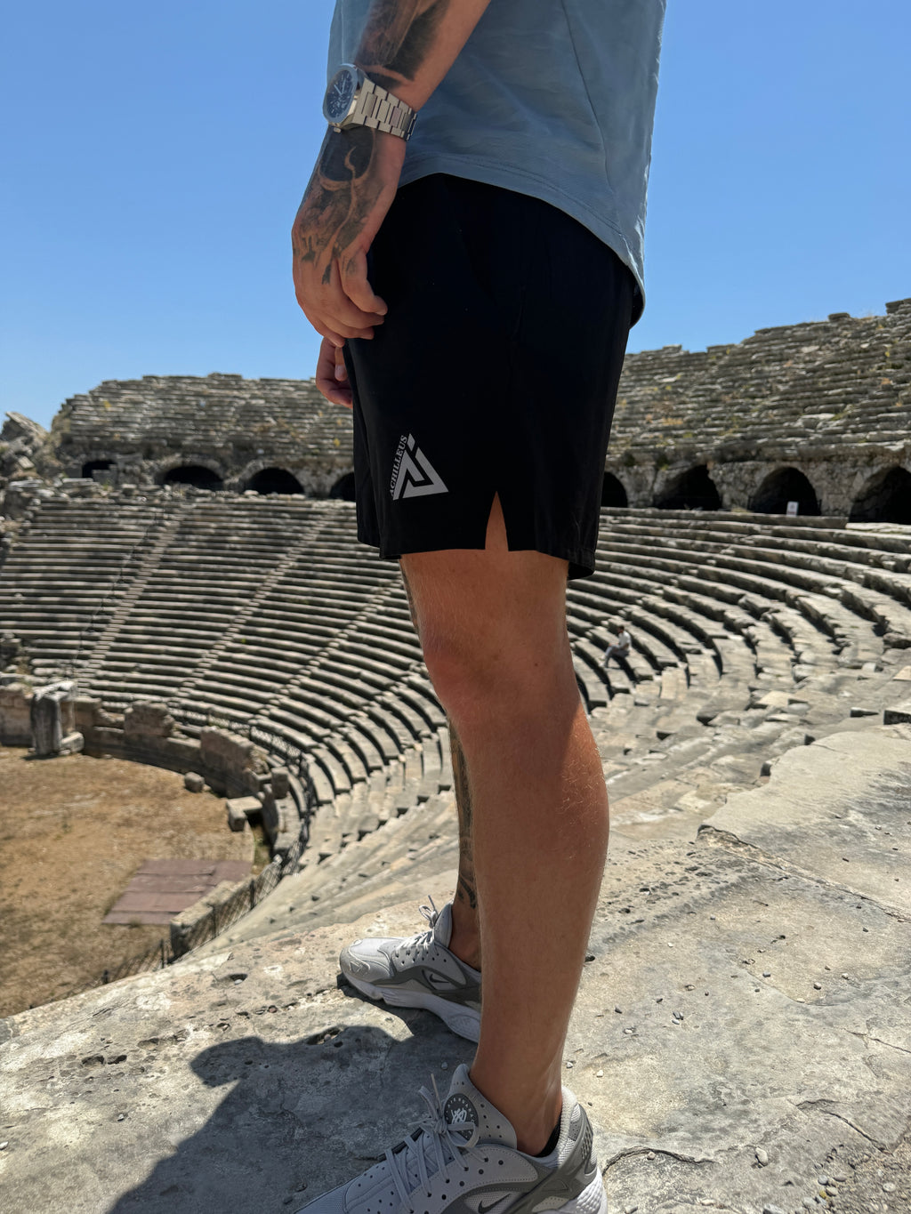 ACHILLEUS ACTIVE RUNNING SHORTS